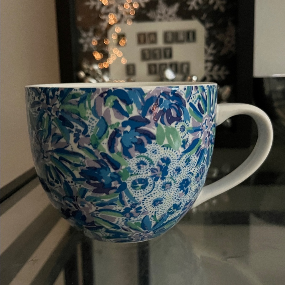 Lilly Pulitzer Mug - Picture 6 of 7